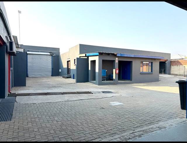 INDUSTRIAL PROPERTY TO RENT IN LADINE